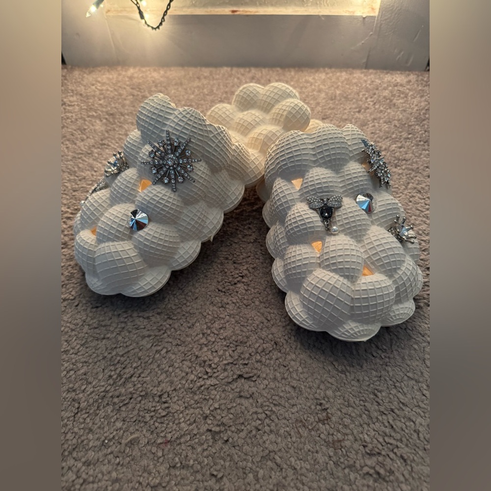 Walking in the Clouds w/ Crystal Jibitz